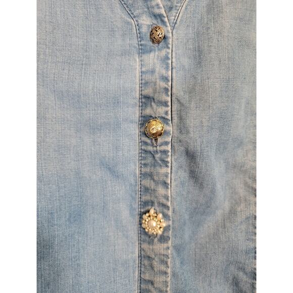 Chico's Women's 100% Lyocell Button Up Studded Denim Shirt Blue Size 2 / Large - Picture 5 of 10